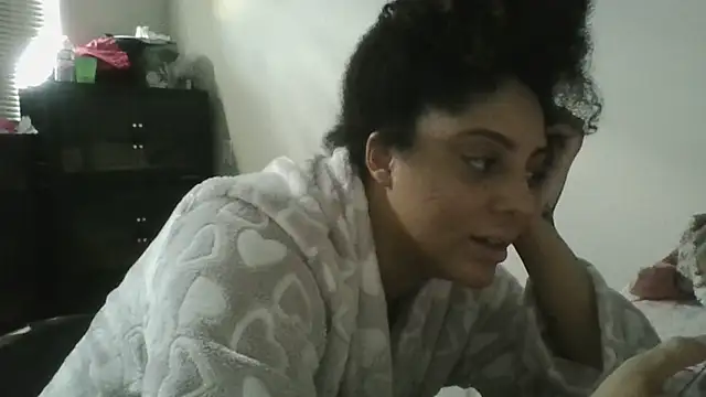 Snapshot of Dallasstar chatting on October 21, 2025, 7:58 pm Dallasstar online show from October 21, 2025, 7:58 pm