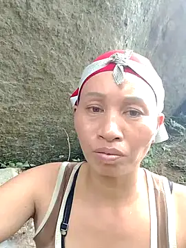 donna-bae online show from March 24, 2026, 2:27 am