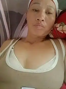 donna-bae online show from March 29, 2026, 4:12 am