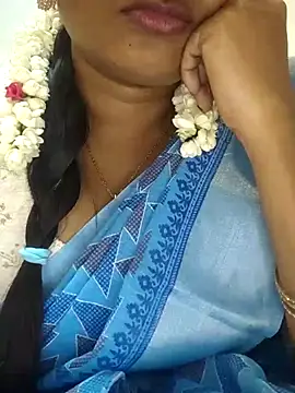 TAMIL AMMUKUTTYY online show from March 5, 2026, 8:16 pm