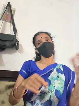 sweetreddy-02 online show from November 14, 2025, 6:12 am