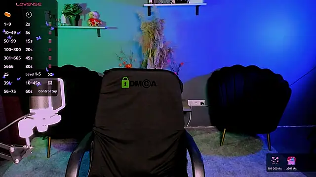 Snapshot of casey_meow_ chatting on October 18, 2025, 8:48 am casey meow online show from October 18, 2025, 8:48 am