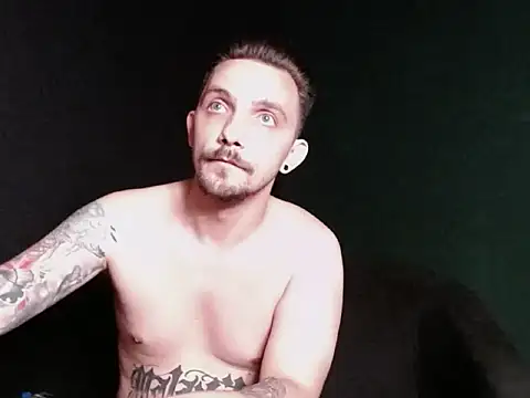 guesswhatbitch online show from September 17, 2025, 9:27 pm