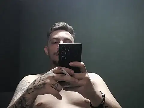 guesswhatbitch online show from October 8, 2025, 8:28 pm