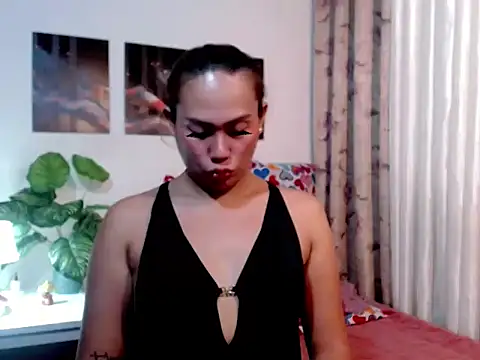 Your ultimateloverxx online show from February 28, 2026, 4:57 am