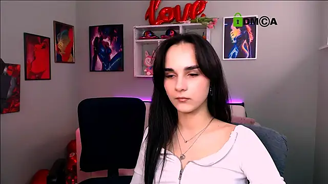 ariana ross7 online show from March 8, 2026, 12:53 pm