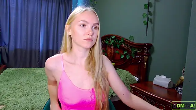 Snapshot of hey_Olivia chatting on October 12, 2025, 9:30 am hey Olivia online show from October 12, 2025, 9:30 am