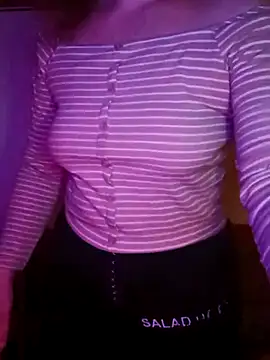 Lana a online show from September 21, 2025, 7:26 pm