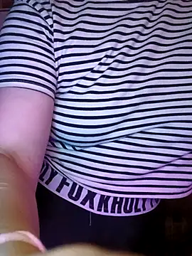 Lana a online show from September 25, 2025, 6:22 pm