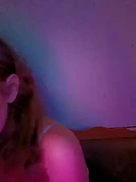 Lana a online show from September 27, 2025, 6:57 pm