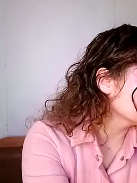 Lana a online show from September 30, 2025, 12:32 pm