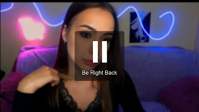 Snapshot of Mia_cutie77 chatting on September 30, 2025, 10:09 am Mia cutie77 online show from September 30, 2025, 10:09 am