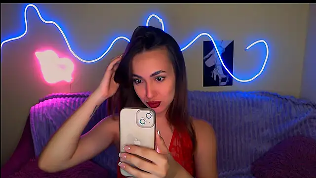 Snapshot of Mia_cutie77 chatting on October 8, 2025, 7:39 am Mia cutie77 online show from October 8, 2025, 7:39 am