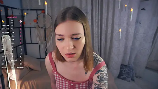 JinnySitts online show from November 1, 2025, 8:55 pm