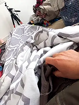 MarlonRav7 online show from October 8, 2025, 1:53 pm