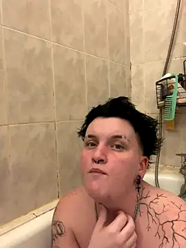 Snapshot of captaine_pioupiou chatting on December 3, 2025, 7:12 pm captaine pioupiou online show from December 3, 2025, 7:12 pm