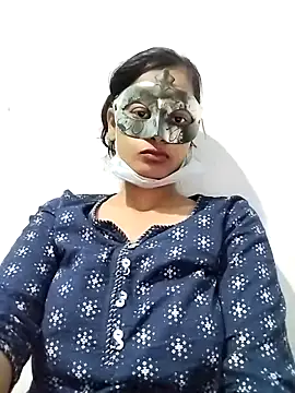 ms-naina online show from April 4, 2026, 7:44 pm