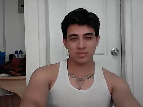 Snapshot of boys_2003 chatting on September 17, 2025, 8:21 pm boys 2003 online show from September 17, 2025, 8:21 pm