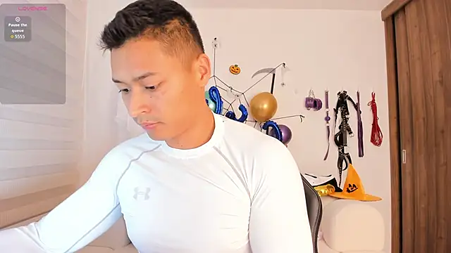 Snapshot of abu_dhabi_21 chatting on October 28, 2025, 9:46 am abu dhabi 21 online show from October 28, 2025, 9:46 am