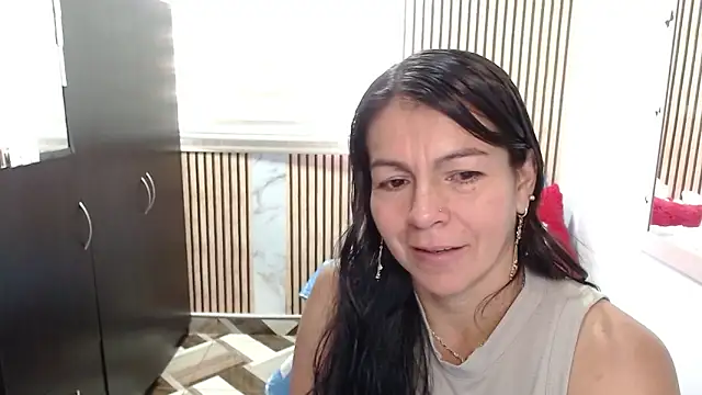 Snapshot of camilavargas_ chatting on June 2, 2026, 7:16 pm camilavargas online show from June 2, 2026, 7:16 pm