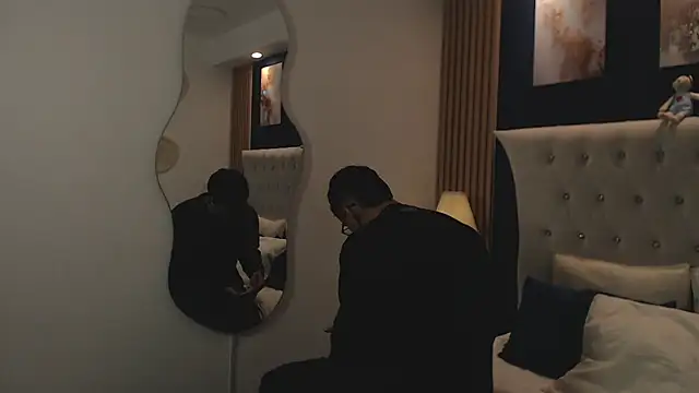 SalvadorFit online show from April 15, 2026, 9:04 pm