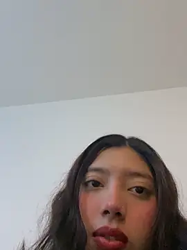 Waifuhot4 online show from November 7, 2025, 1:16 am