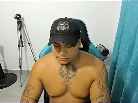 Snapshot of roughandreadyboys2 chatting on September 17, 2025, 3:08 am roughandreadyboys2 online show from September 17, 2025, 3:08 am