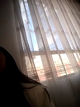 Snapshot of Violettabloom_ chatting on October 2, 2025, 7:21 pm Violettabloom online show from October 2, 2025, 7:21 pm