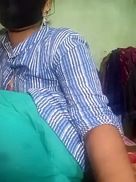 Cute Couple59 online show from March 6, 2026, 10:34 am