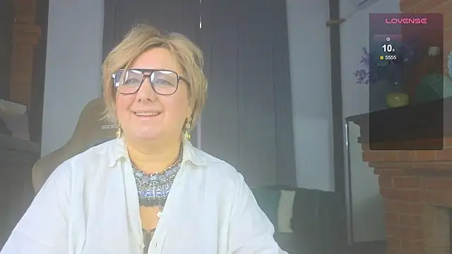 Marta Wils online show from November 20, 2025, 3:18 am