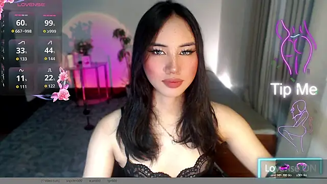 Divine Goddesss online show from November 7, 2025, 2:33 am