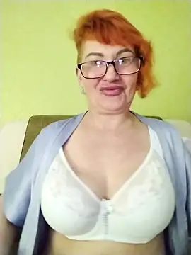 Alissa55552111 online show from April 10, 2026, 9:19 pm