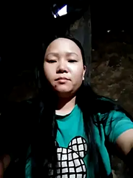 Snapshot of Biu_xx chatting on December 16, 2025, 11:43 pm Biu xx online show from December 16, 2025, 11:43 pm