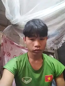 Nhyy xx online show from November 25, 2025, 3:28 am