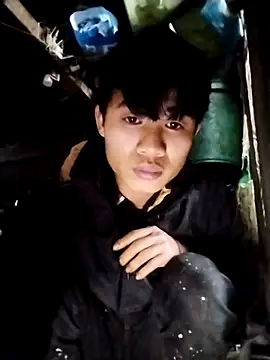 Nhyy xx online show from December 18, 2025, 9:59 am