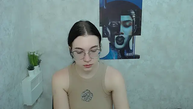 MiraBabe  online show from November 7, 2025, 8:58 am