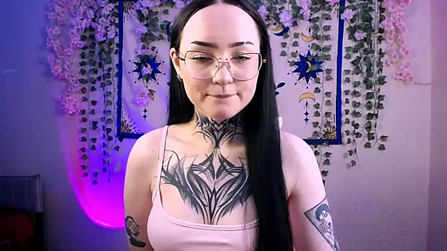 Snapshot of MollyKissy chatting on April 10, 2026, 4:06 am MollyKissy online show from April 10, 2026, 4:06 am