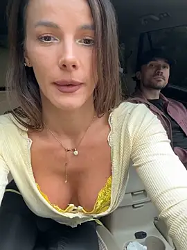 Snapshot of fit_vic chatting on September 26, 2025, 1:26 pm fit vic online show from September 26, 2025, 1:26 pm