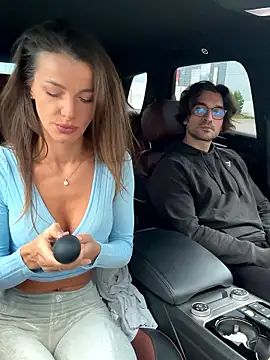 Snapshot of fit_vic chatting on October 1, 2025, 4:40 am fit vic online show from October 1, 2025, 4:40 am