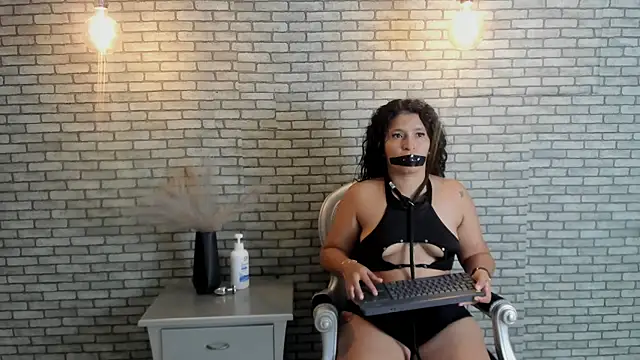 BDSM MEDUZA online show from September 18, 2025, 12:51 pm