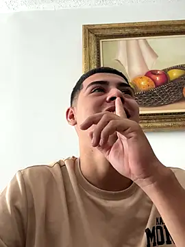 cabostudio online show from September 27, 2025, 5:07 pm