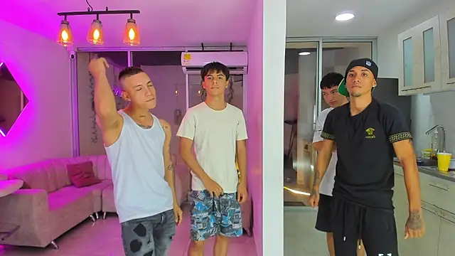 Snapshot of Houseofwarrios chatting on September 20, 2025, 5:41 am Houseofwarrios online show from September 20, 2025, 5:41 am