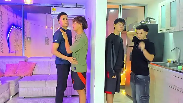 Snapshot of Houseofwarrios chatting on February 12, 2026, 5:24 am Houseofwarrios online show from February 12, 2026, 5:24 am