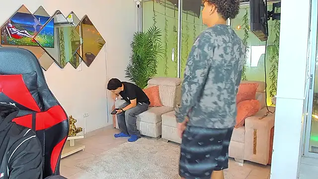 Snapshot of Houseofwarrios chatting on March 1, 2026, 5:31 am Houseofwarrios online show from March 1, 2026, 5:31 am