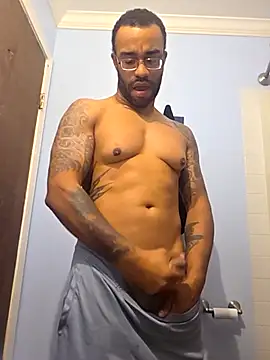 Snapshot of Justahungdad chatting on October 26, 2025, 2:12 pm Justahungdad online show from October 26, 2025, 2:12 pm