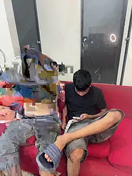 P4NT0J4 online show from February 11, 2026, 4:06 am