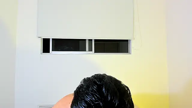 Snapshot of Erick_Velveth chatting on May 5, 2026, 6:10 am Erick Velveth online show from May 5, 2026, 6:10 am