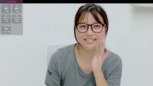 OnigiriJapan online show from October 20, 2025, 3:51 am