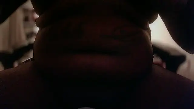 Snapshot of benhavington chatting on December 4, 2025, 11:46 pm benhavington online show from December 4, 2025, 11:46 pm