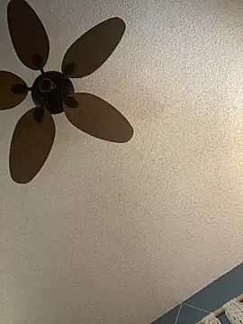 Snapshot of benhavington chatting on February 27, 2026, 5:57 pm benhavington online show from February 27, 2026, 5:57 pm